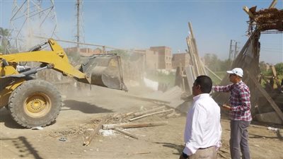 حملة لإزالة الإشغالات والتعديات بطريق دمو ببني سويف 