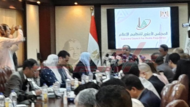 خلال الندوة