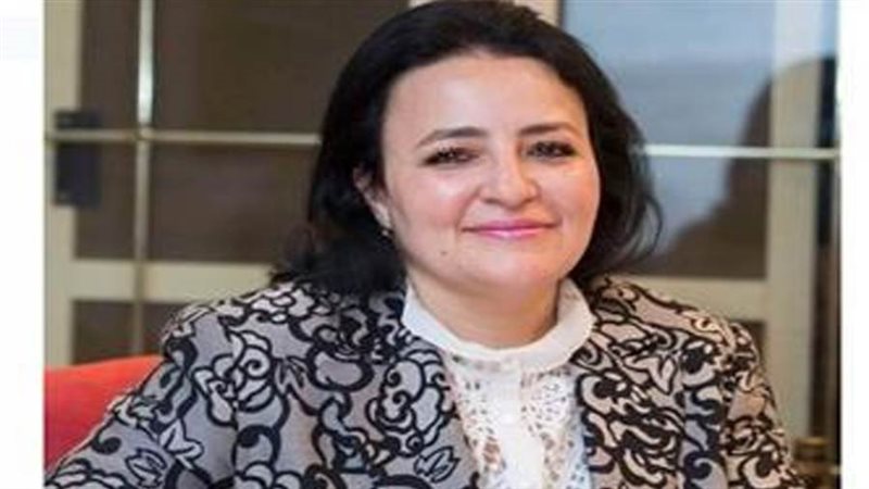 الدكتورة زينب نوار