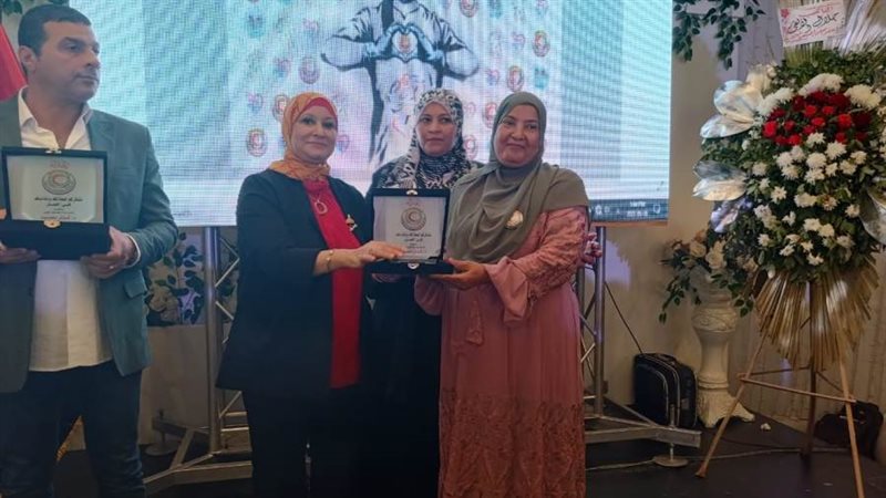 خلال تكريم كوادر