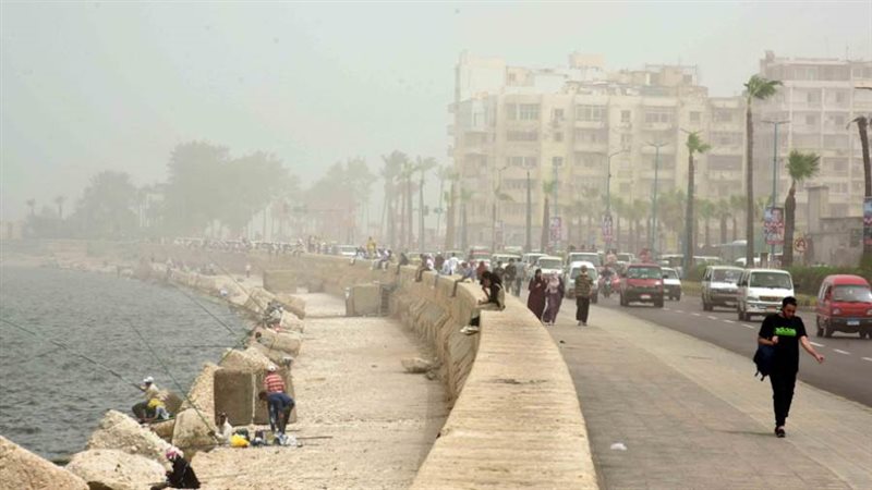 انتشار الأتربة والرمال