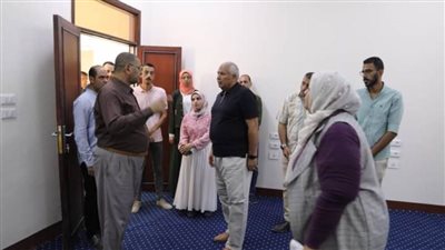محافظ الوادي الجديد يتابع التشطيبات النهائية بمقر 