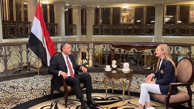 وزير السياحة والآثار يلتقى مجموعة من الإعلاميين بموسكو