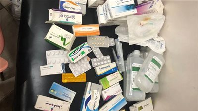 غلق عيادة طبية وضبط أدوية مخدرة وأخرى منتهية الصلاحية بدمنهور