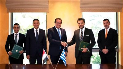 الدكتور خالد عبدالغفار يشهد توقيع بروتوكول تعاون بين وزارة الصحة ومجموعة أثينا للاستثمار في القطاع الطبي بمصر 
