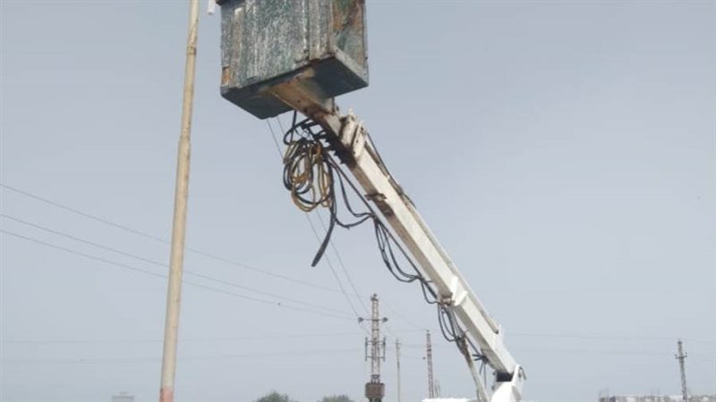 صيانة أعمدة الإنارة