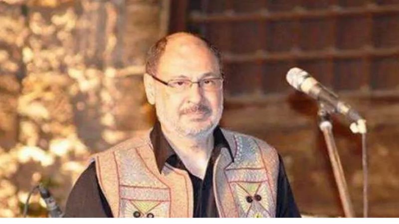 الفنان انتصار عبد