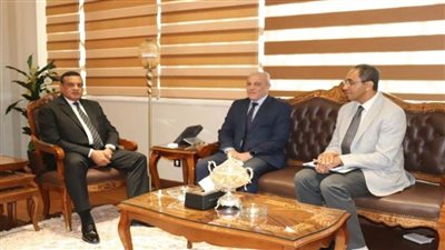 وزير التنمية المحلية يلتقي رئيس هيئة تنمية الصعيد 