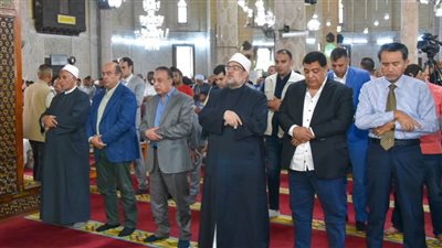 محافظ الإسكندرية ووزير الأوقاف يؤديان صلاة الغائب على ضحايا ليبيا والمغرب