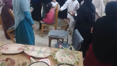 معارض لتسويق منتجات الشباب الحرفية والبيئية التراثية بمراكز الشباب بالوادي الجديد