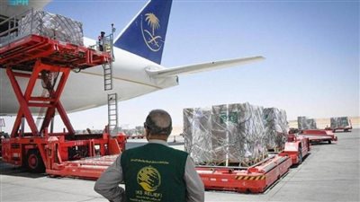 مغادرة الطائرة الإغاثية السعودية الأولى إلى ليبيا لمساعدة المتضررين من الفيضانات