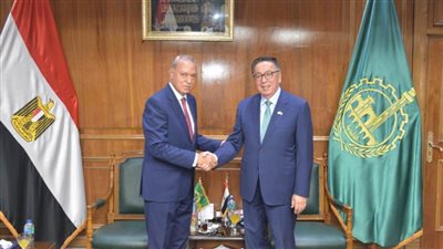 محافظ القليوبية يستقبل سفير كازاخستان لبحث سبل التعاون 