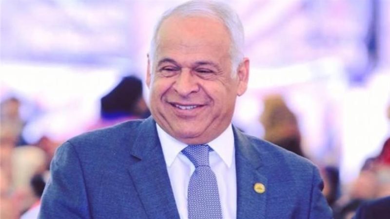 رئيس مجلس إدارة نادي