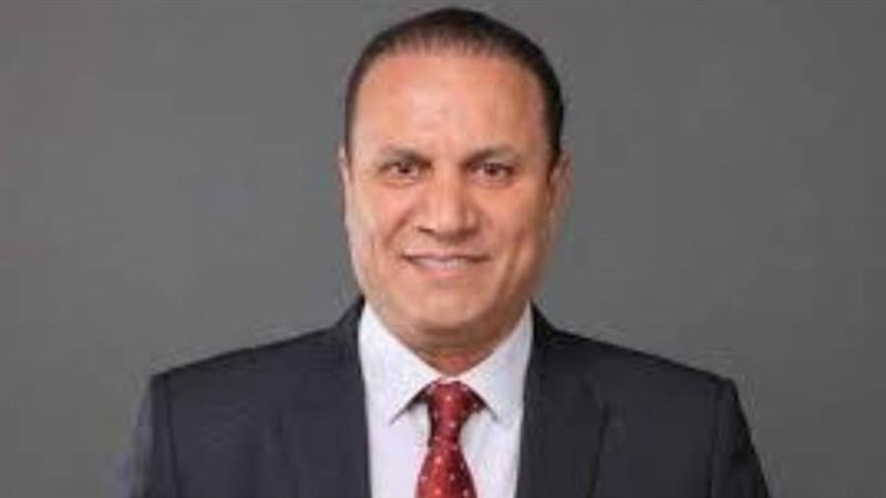 النائب زكي عباس