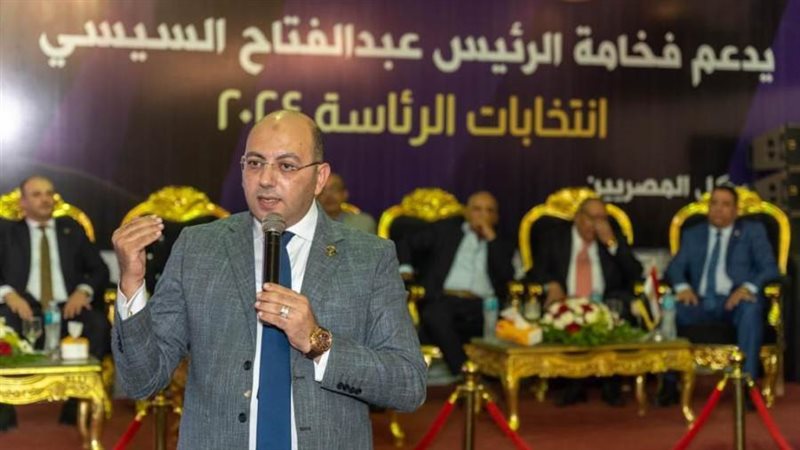 احمد العطيفي