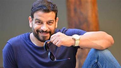 وفاة الفنان أشرف مصيلحي بعد صراع مع المرض