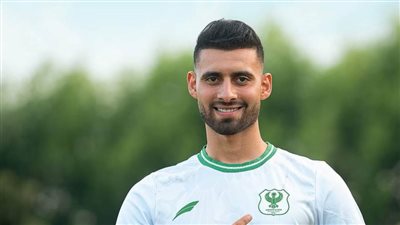 باهر المحمدي لاعب المصري يتلقى أول بطاقة حمراء في الدوري