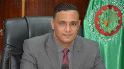 محافظ الدقهلية: رفع 840 طن مخلفات وأتربة من شوارع وميادين المنصورة