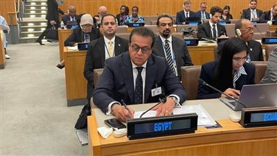 وزير الصحة: مصر ترحب بقرار الأمم المتحدة بعقد اجتماع لتعزيز الجهود والاستجابة والتأهب للأوبئة