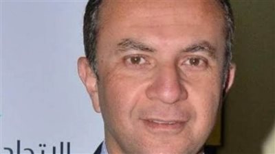 الالتزام البيئي يستخدم التكنولوجيا الخضراء الصديقة للبيئة في صناعة البن