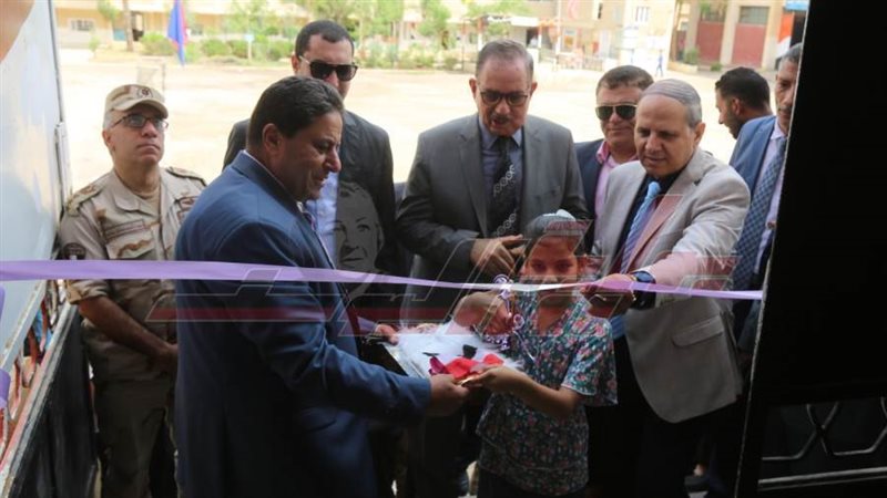 افتتاح المعرض