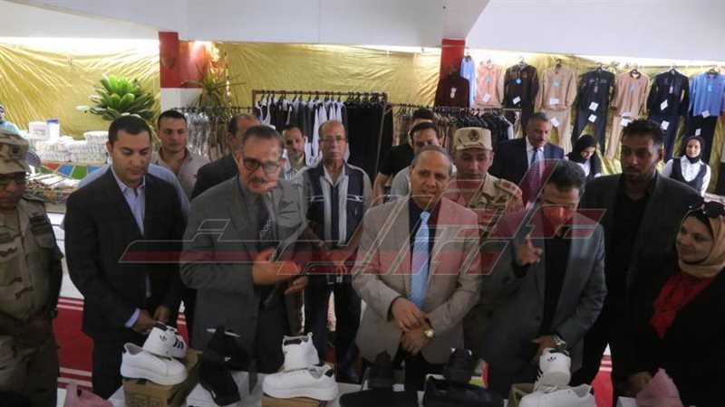 افتتاح المعرض