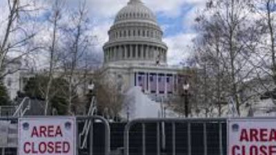 الجارديان: تلقي الضوء على مساعدات أمريكية جديدة لكييف رغم اعتراض الجمهوريين