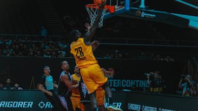 الأهلي يرصد مكافآت خاصة لرجال السلة لحصد برونزية المونديال