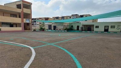 رفع كفاءة جميع المدارس في بورسعيد.. وافتتاح معرض 