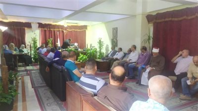 اجتماع بمنطقة القاهرة الأزهرية لمناقشة استعدادات العام الدراسي الجديد 