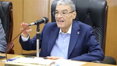 محافظ المنيا.. طرق بديلة بعد غلق طريق قرية كوم الزهير بأبوقرقاص