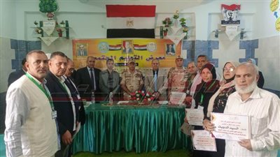 تكريم الطلاب الحاصلين على مراكز متقدمة على مستوى الجمهورية بكفر الشيخ