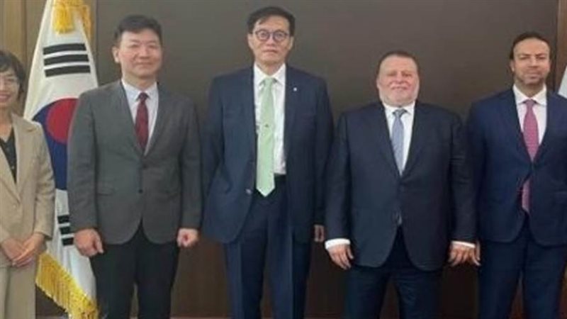 محافظ البنك المركزي