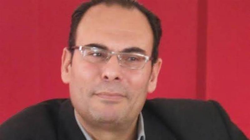 الكاتب عبده الزراع