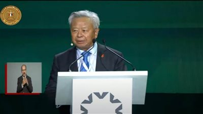 رئيس البنك الآسيوي: البنية التحتية في عهد الرئيس السيسي شهدت طفرة كبيرة