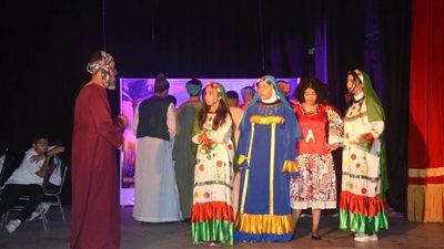 نائب محافظ البحيرة تشهد العرض المسرحي 