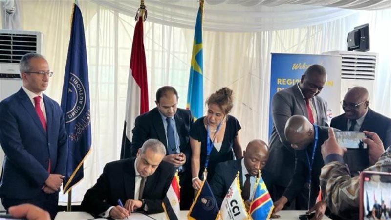 خلال توقيع مذكرة