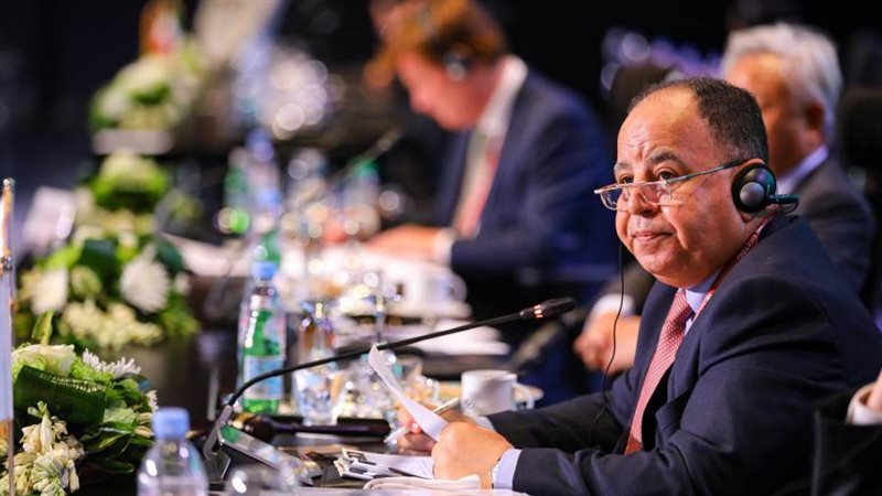 وزير المالية الدكتور