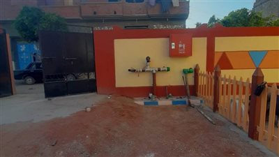 مد خدمات مياه الشرب والصرف الصحي لعدد 25 مدرسة و13 معهدا أزهريا بسوهاج