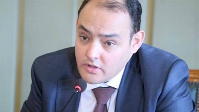 وزير الصناعة