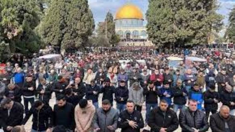 صلاة الجمعة في الأقصى