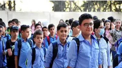 بدء الدراسة في عدد من مدارس المحافظات لعام 2023 - 2024