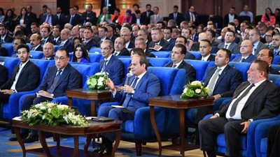 عاجل.. الرئيس السيسي: دراسة قطاع الاتصالات وتكنولوجيا المعلومات يخلق فرص عمل كبيرة