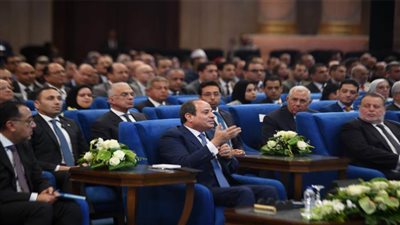 عاجل..الرئيس السيسي يوجه بزيادة التسويق والتغطية الإعلامية لمشروعات التنمية بالدولة