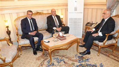 النائب العام يستقبل رئيس الجهاز المركزي للمحاسبات ونائبه (صور)