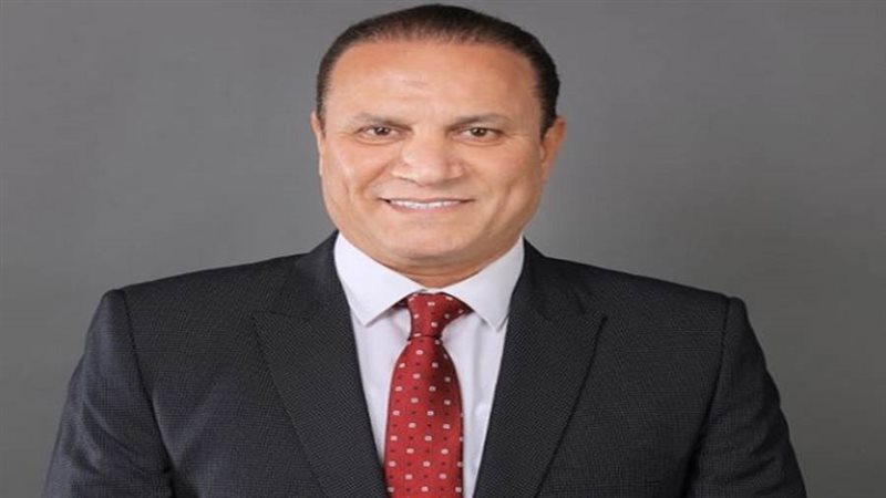 النائب زكي عباس