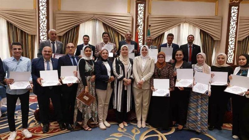 الفائزين بالمشروعات