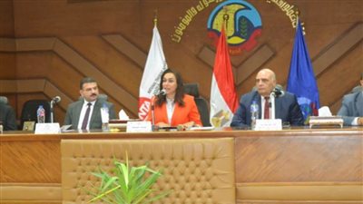 نائب محافظ البحيرة تشهد ندوة برنامج المرأة تقود في المحافظات