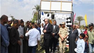 محافظ قنا: حريصون على إنشاء الحدائق العامة والمتنزهات لخلق متنفس حضاري