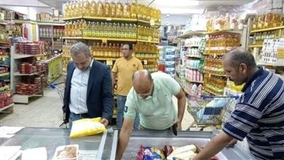 ضبط 58 مخالفة تموينية خلال حملات تفتيشية على الأسواق والمخابز بالمنيا